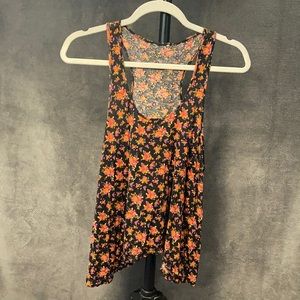 Pre❤️’d Floral Cropped Tank Top